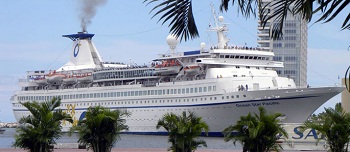 Ocean Star Pacific cruise ship in Mexico