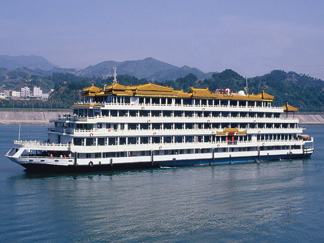 President No.3 Cruise, a 5-star cruise, is also called 