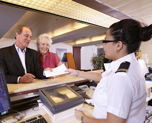 Cruise ship receptionist jobs