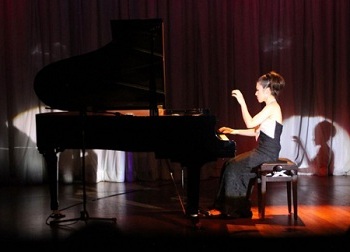 Cruise ship Guest Entertainer - Pianist